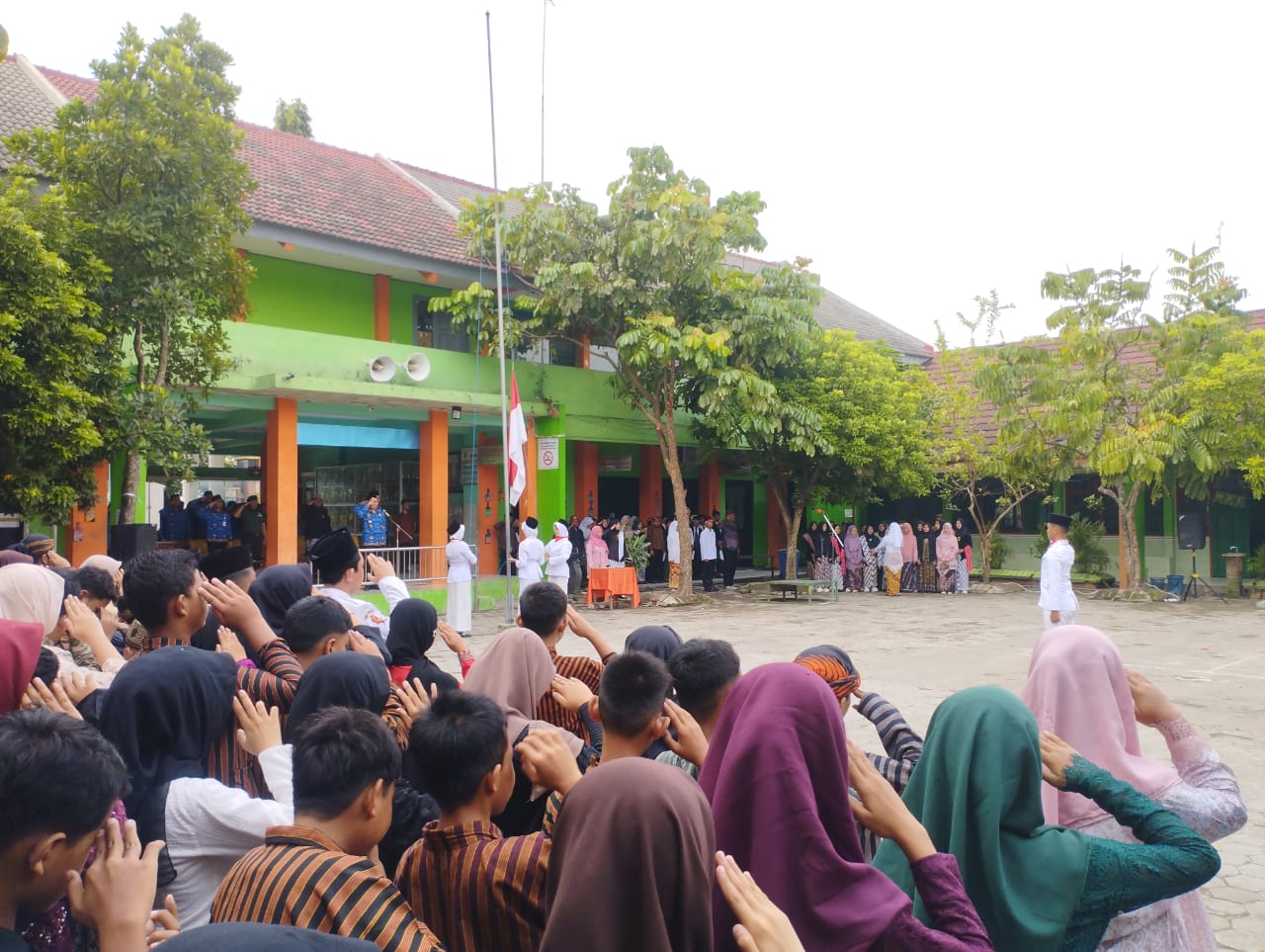 Upacara Peringatan Hari Pahlawan Tahun 2025